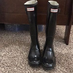 Black Hunter Rainboots!